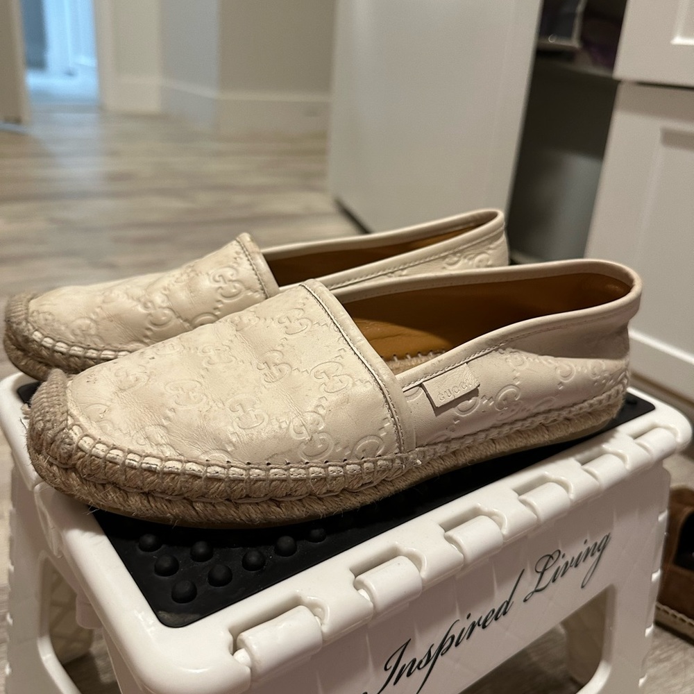 Gucci espadrilles beige